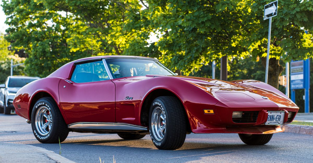 découvrez les étapes essentielles pour remplacer le démarreur d’une chevrolet corvette c7 stingray et retrouver un démarrage fiable.