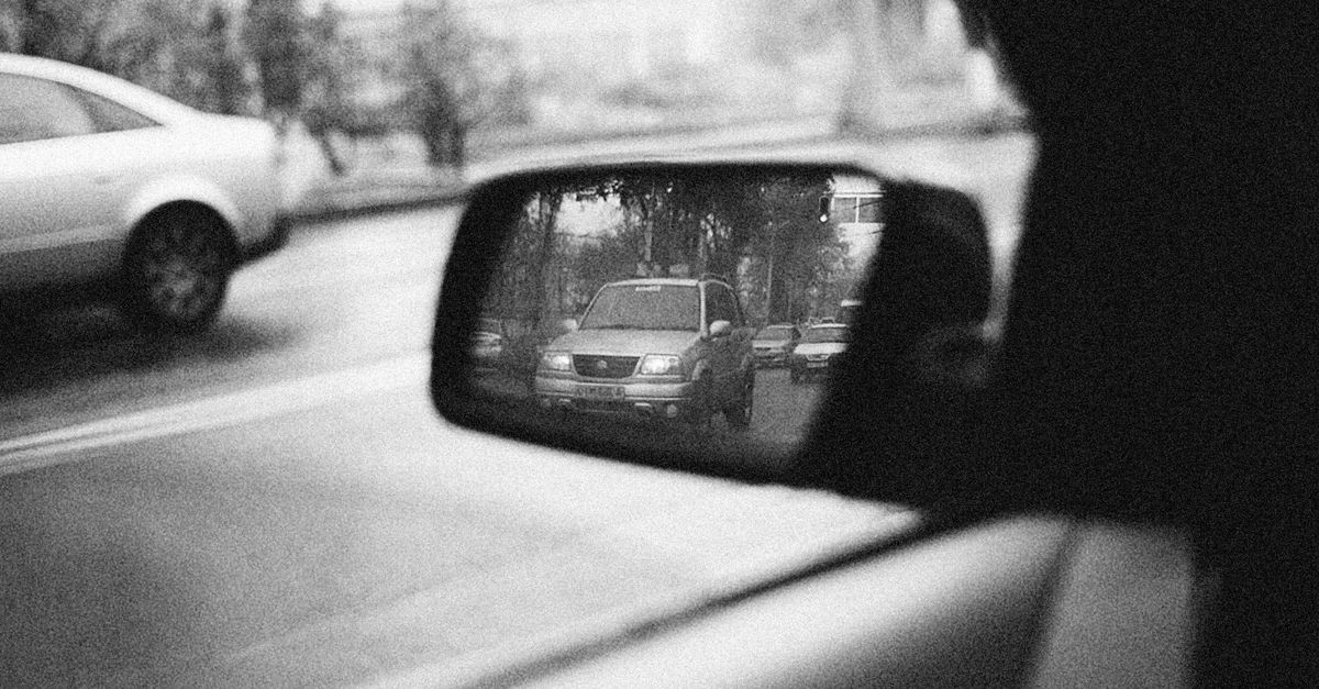 découvrez comment régler les rétroviseurs de votre citroën saxo pour améliorer votre visibilité et conduire en toute sécurité.