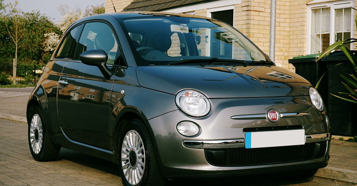 découvrez comment vérifier et faire l’appoint du liquide de refroidissement de votre fiat ulysse 2 pour protéger le moteur et éviter la surchauffe.