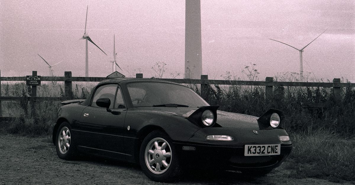 découvrez comment remplacer l’autoradio de votre mazda mx-5 et choisir un modèle compatible pour moderniser votre système audio.