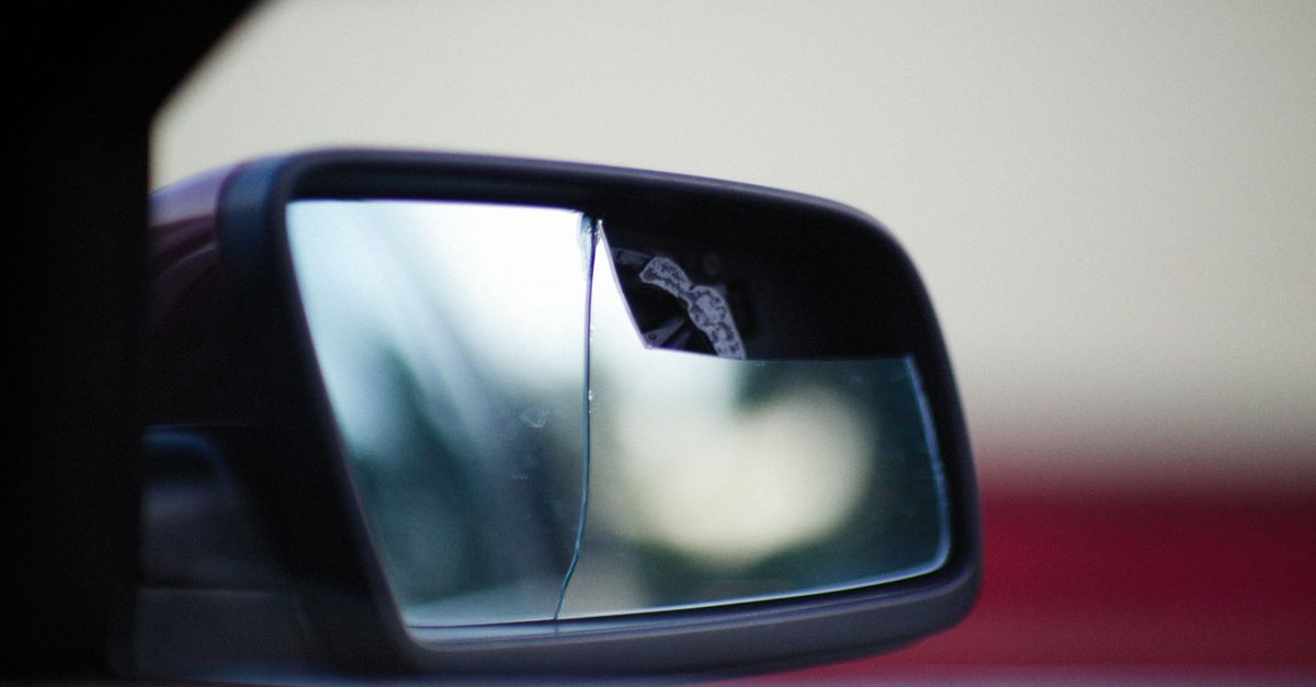 découvrez comment remplacer le rétroviseur latéral d’une volkswagen passat b8 : étapes, conseils pratiques et points à vérifier pour une installation réussie.