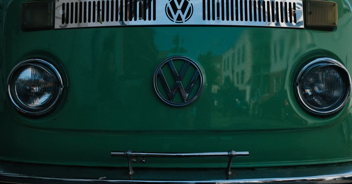 découvrez les étapes pour retirer le phare d’une volkswagen phaeton en toute sécurité et faciliter son remplacement ou sa réparation.