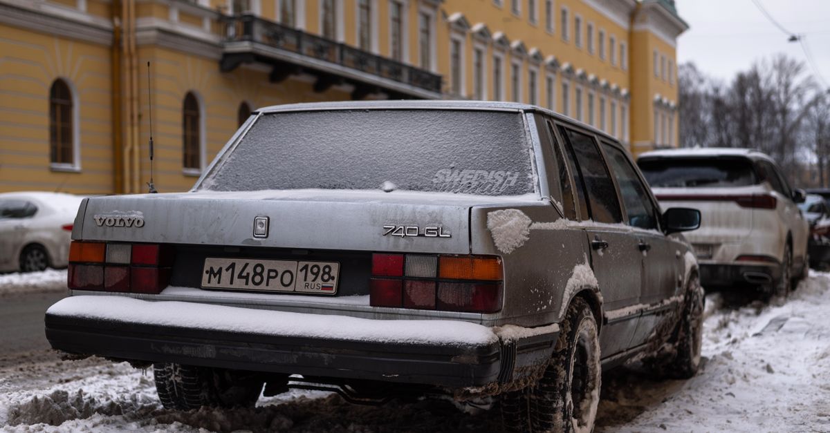 découvrez les étapes pour remplacer les bougies d’allumage de votre volvo 740 et retrouver un démarrage fiable et des performances optimales.
