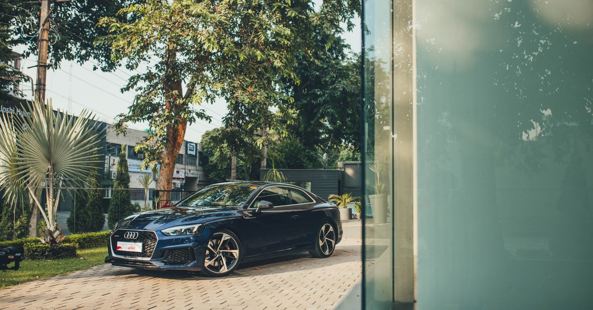 découvrez les étapes essentielles pour installer un attelage sur une audi rs5 et préparer votre véhicule au remorquage en toute sécurité.
