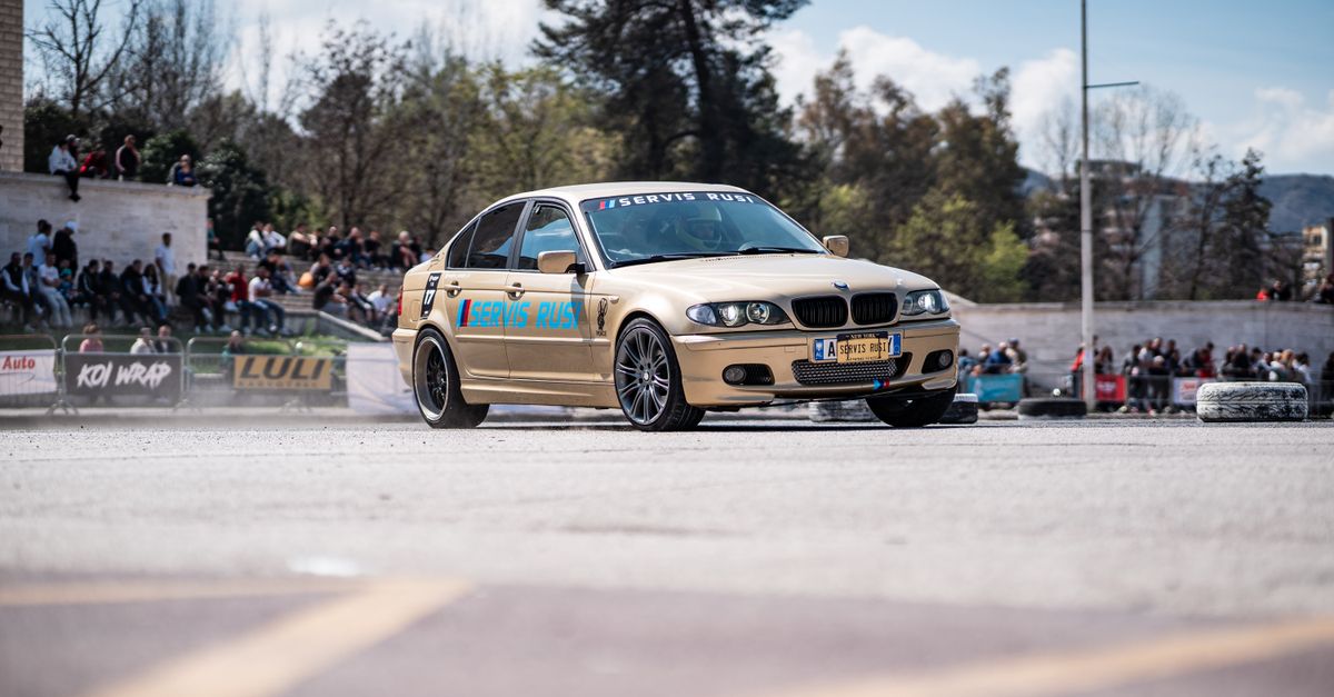 découvrez comment remplacer les bougies d’allumage de votre bmw m3 e46 : étapes clés, outils nécessaires et conseils pour un entretien réussi.