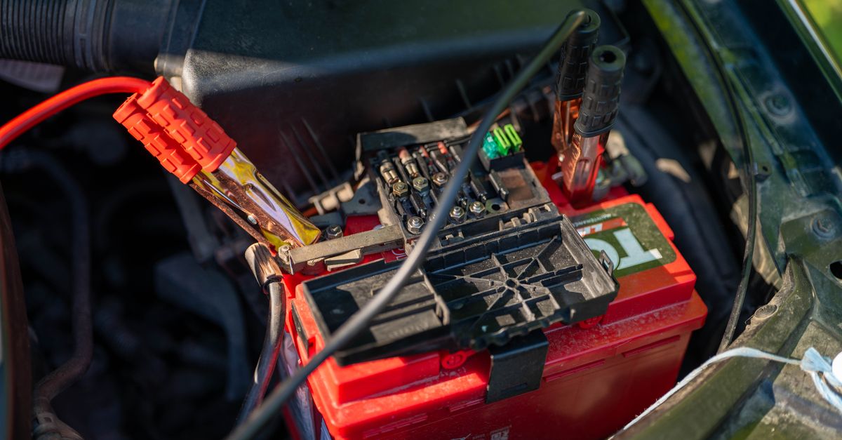 découvrez les solutions pour remplacer la batterie de votre renault twizy et bien comprendre ses options de recharge, ses coûts et les points à vérifier.